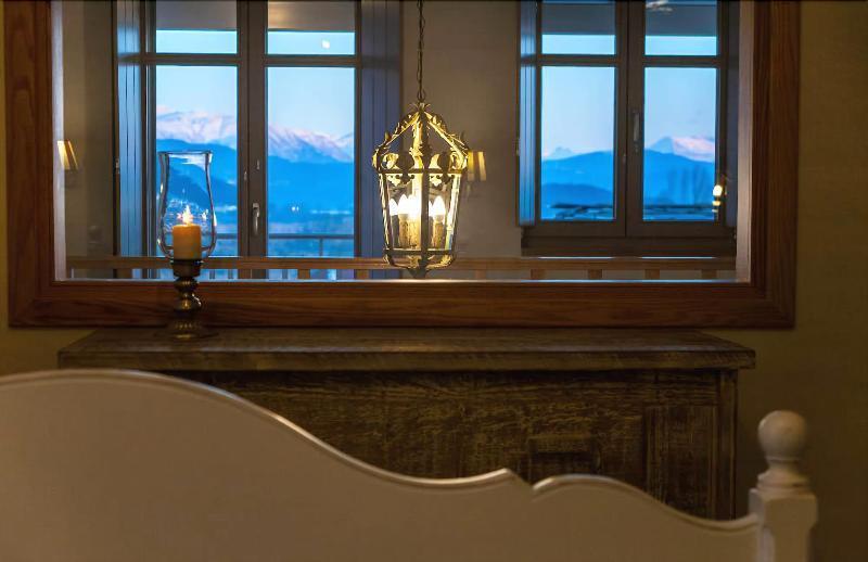 Haones Suites Янина Екстериор снимка