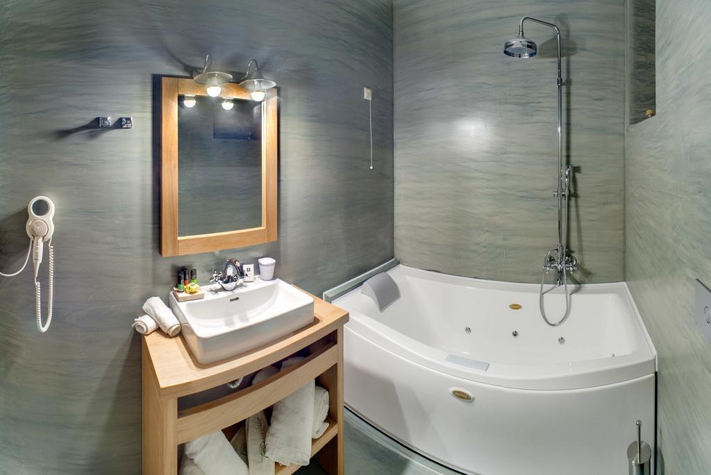 Haones Suites Янина Стая снимка