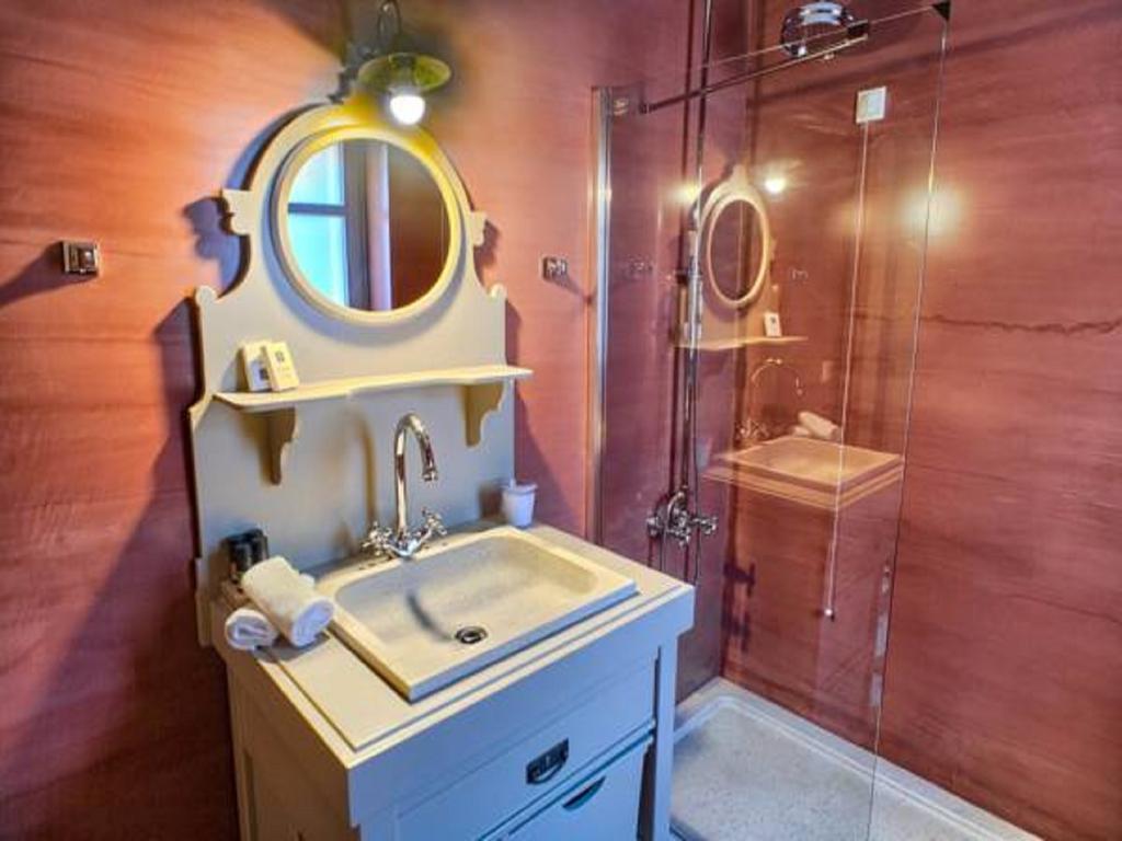 Haones Suites Янина Стая снимка