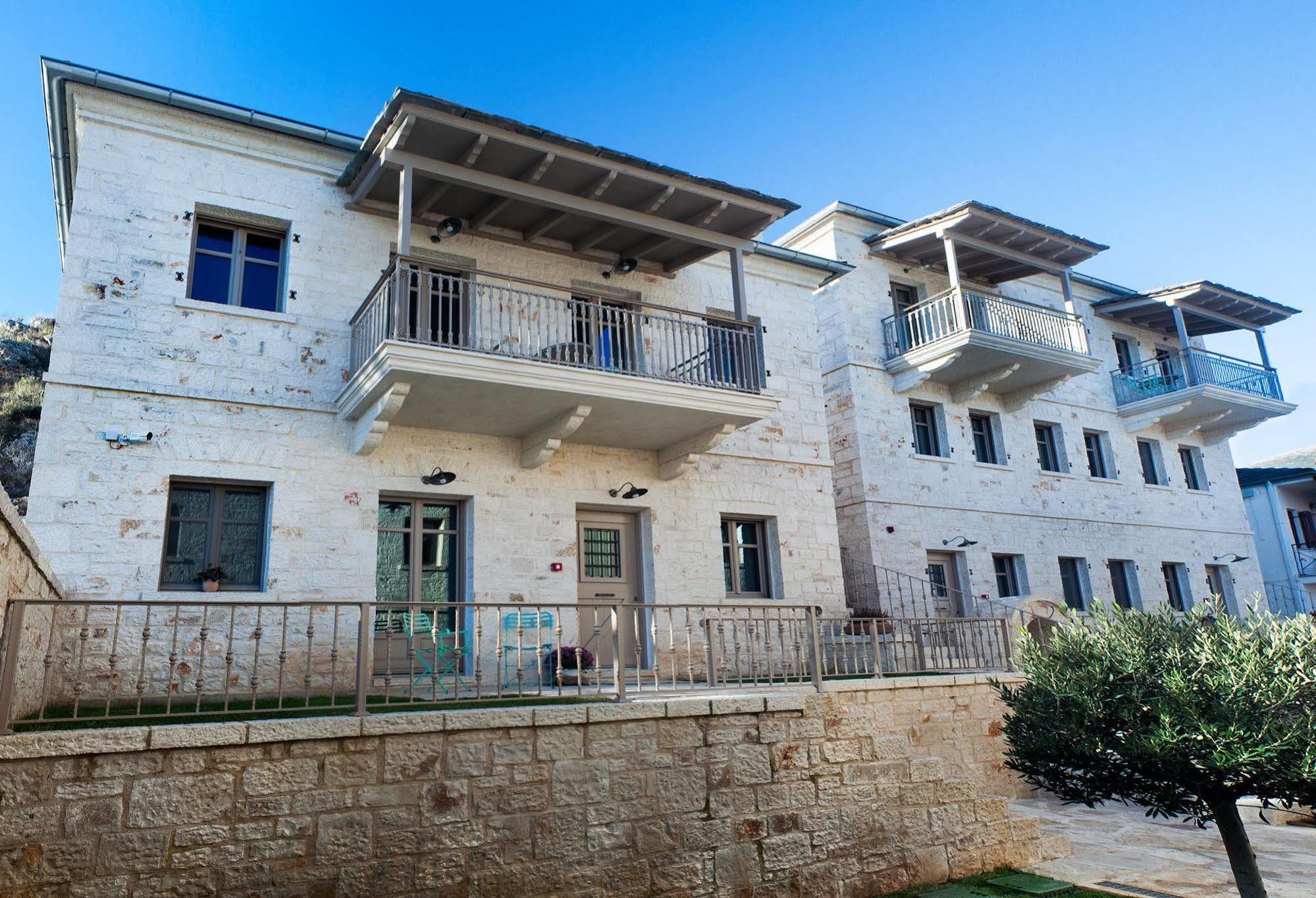 Haones Suites Янина Екстериор снимка